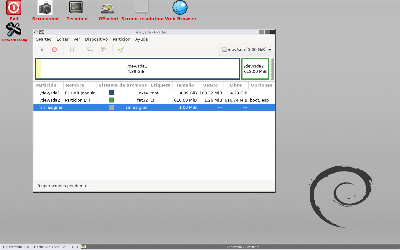 Resultado final de la configuración de particiones en GParted